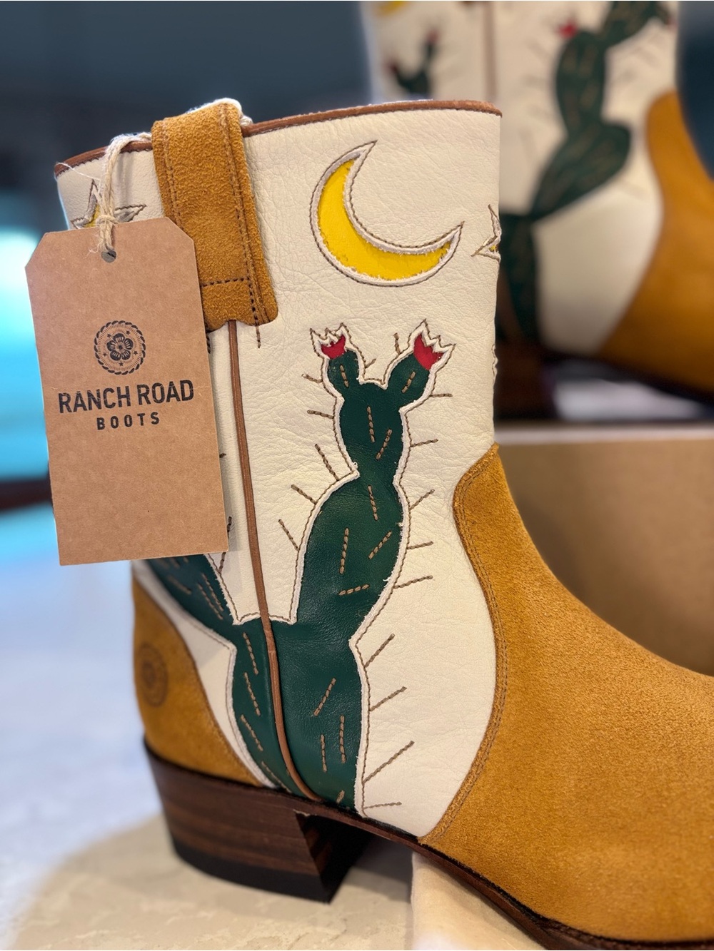 Ranch Road Archer Cactus White Tan Suede Western Cowgirl Cowboy Ankle Boots - Picture 8 of 16